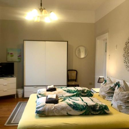 Villa Hanseart Luebeck - Privatzimmer In Zentraler Lage Екстериор снимка
