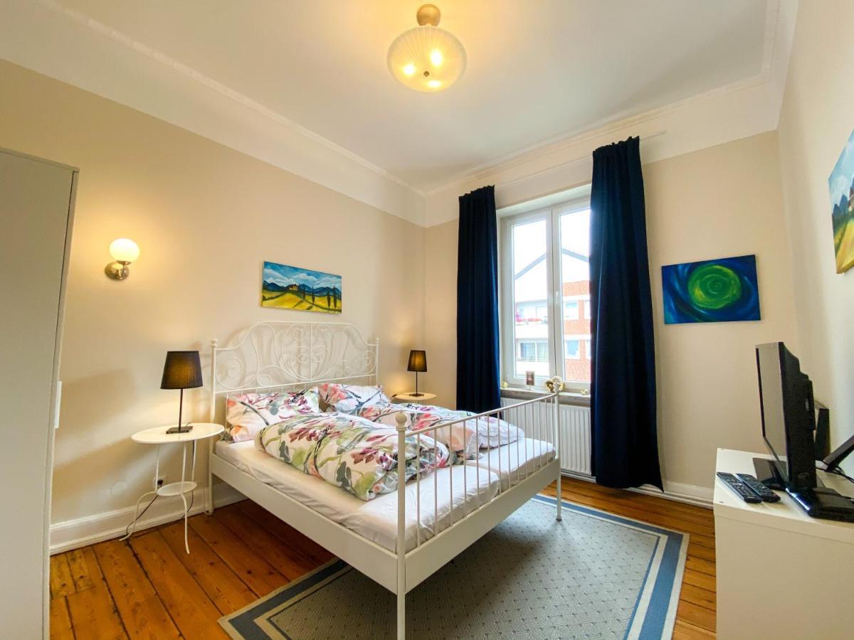 Villa Hanseart Luebeck - Privatzimmer In Zentraler Lage Екстериор снимка