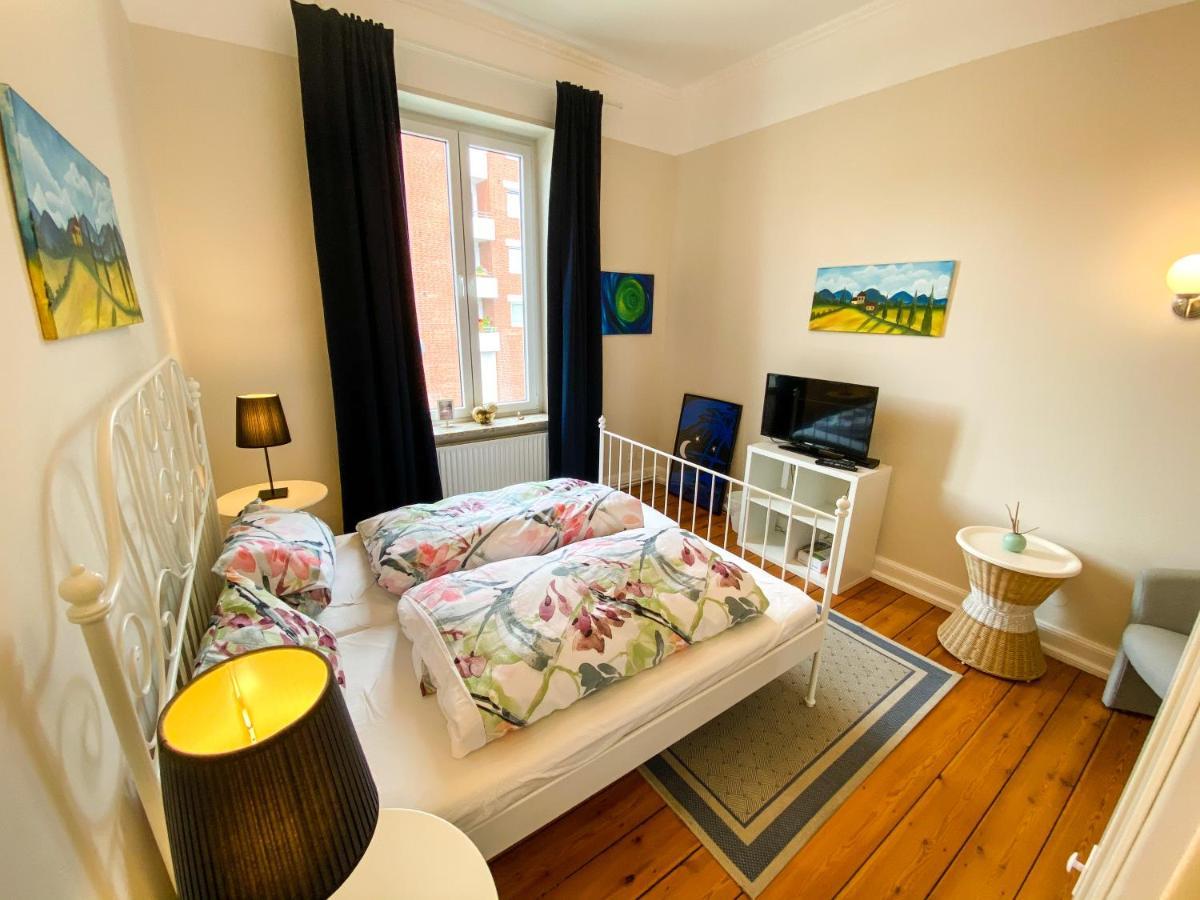 Villa Hanseart Luebeck - Privatzimmer In Zentraler Lage Екстериор снимка