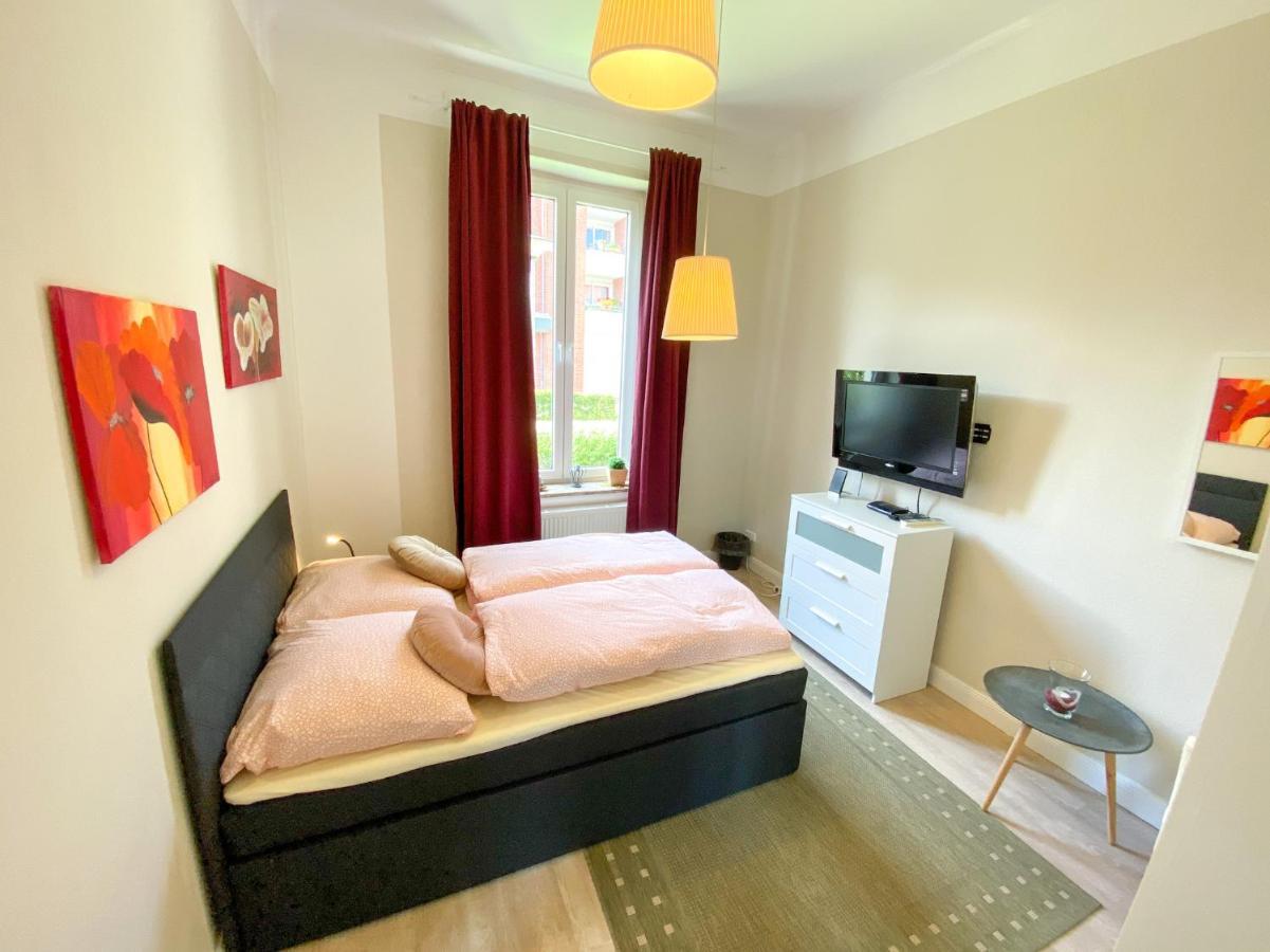 Villa Hanseart Luebeck - Privatzimmer In Zentraler Lage Екстериор снимка