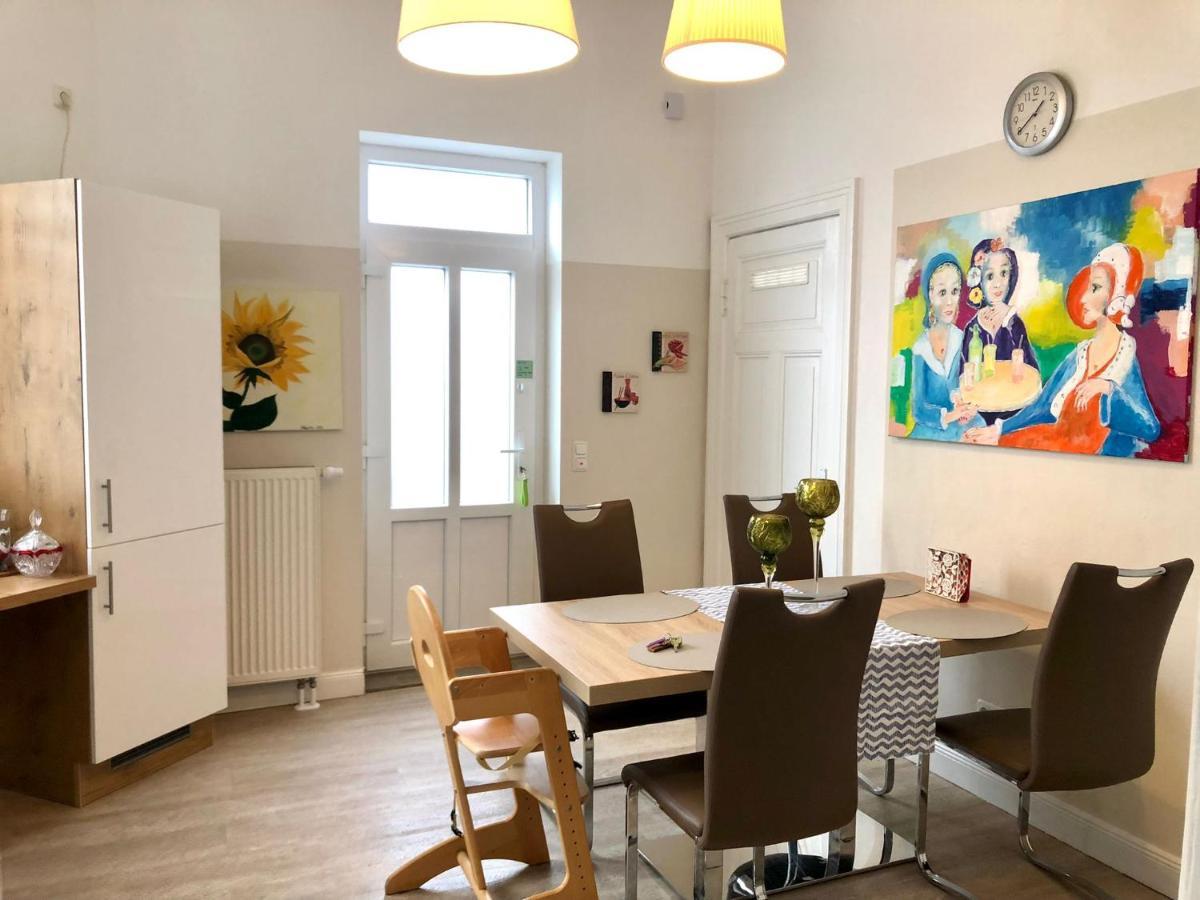 Villa Hanseart Luebeck - Privatzimmer In Zentraler Lage Екстериор снимка